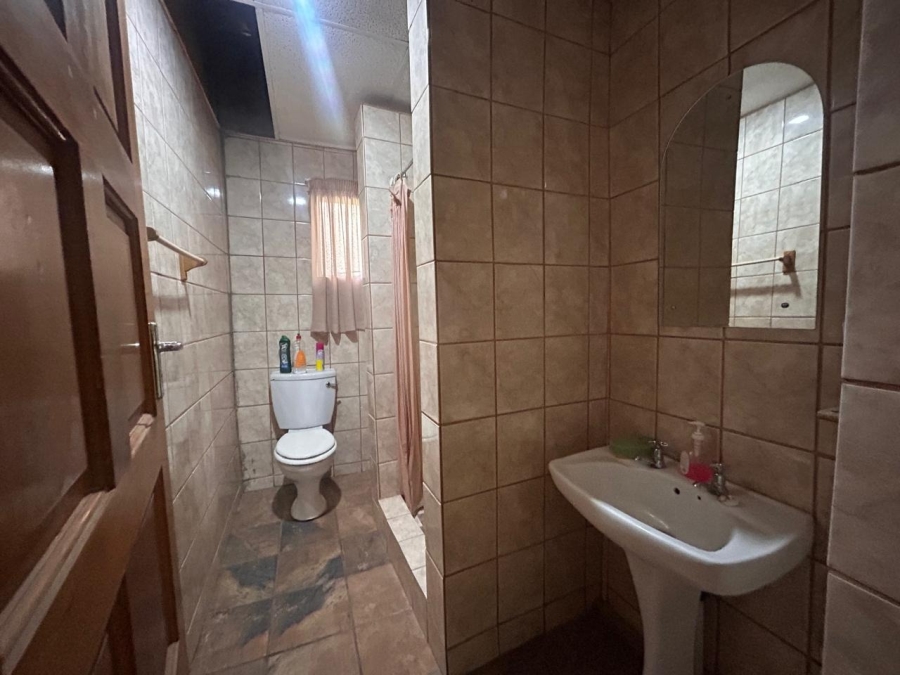 4 Bedroom Property for Sale in Parys Free State